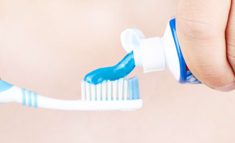 pasta do zębów z hydroksyapatytem