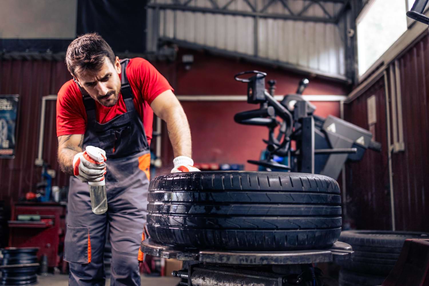 Serwis opon w Lublinie – kompleksowa wulkanizacja w PSKP Wrotków